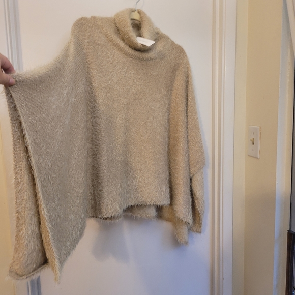 NEW Anthropologie Gold sweater cape - Picture 2 of 9